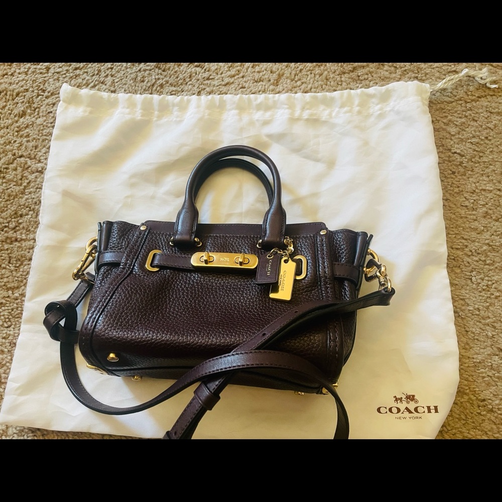 Coach mini Swagger leather bag